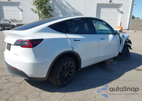 2021 Tesla Model Y Long Range Dual Motor All-Wheel Drive from USA, damaged, VIN 5YJYGDEE8MF283622